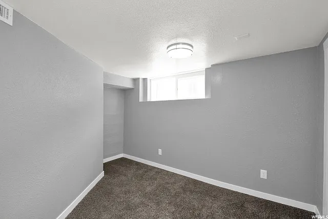 2849 Liberty Ave — Photo 9