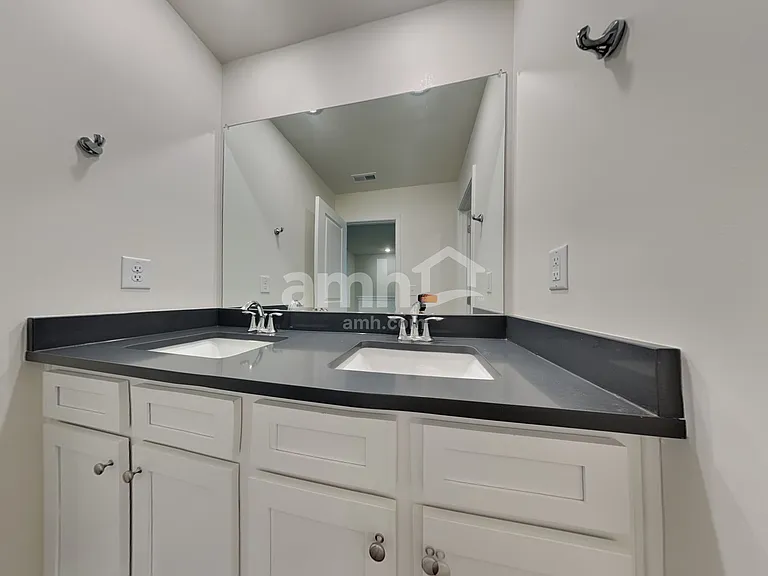 92 Pecan Dr — Photo 20