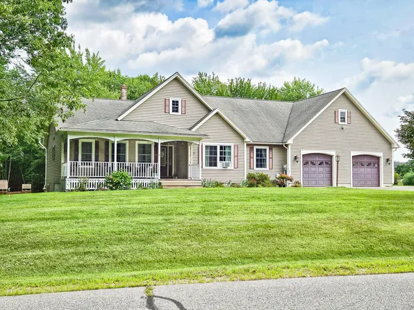35 Payeur Circle, Sanford, ME 04073