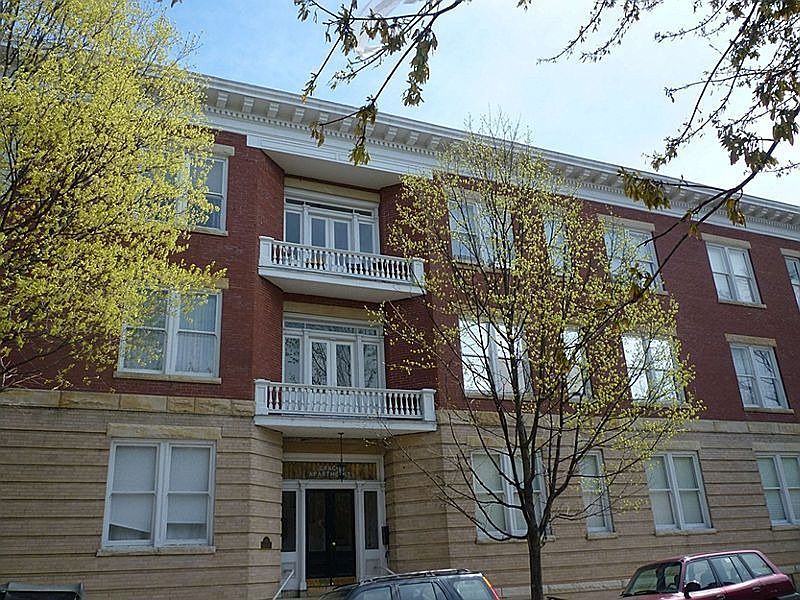 1st image of 701 N Allison St