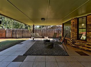 5713 NW 65th St, Warr Acres, OK 73132