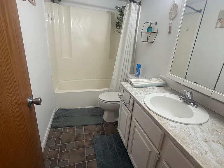 134 N 36th St #6 — Photo 18