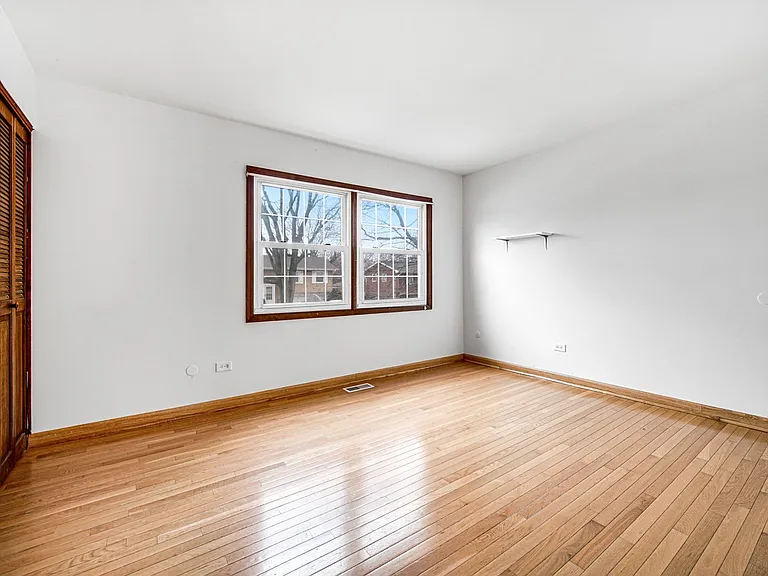 541 S Warrington Rd — Photo 14