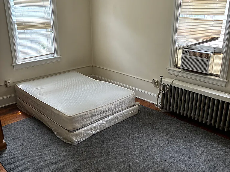 410 Polk St — Photo 9