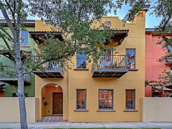 1513 Oak St #18, Sarasota, FL 34236