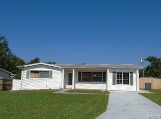 54 S Lincoln Ave, Beverly Hills, FL 34465