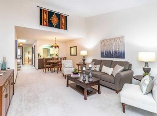 8266 Kingslee Rd, Bloomington, MN 55438