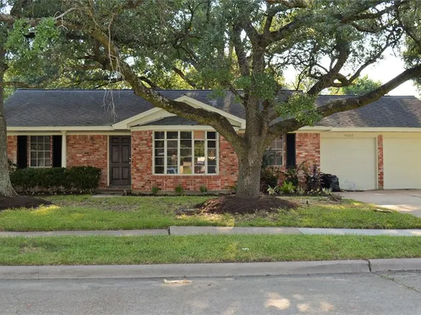 10222 Palm Shadows St, Houston, TX 77075