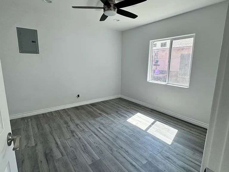 3608 N Acacia Ave #2 — Photo 7