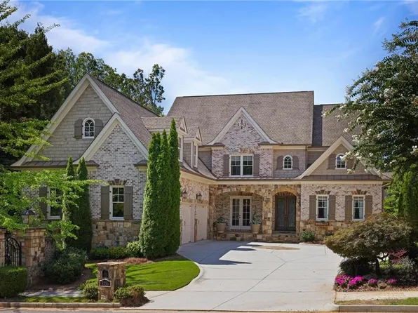 5330 High Point Mnr, Sandy Springs, GA 30342
