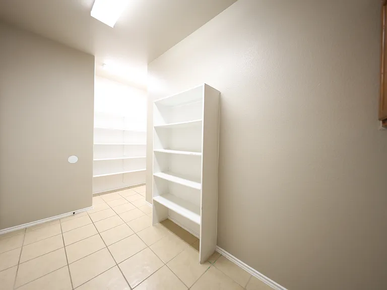 2203 Ryan Dr — Photo 31