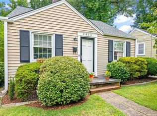 2815 Springwood Dr, Greensboro, NC 27403