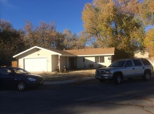 385 Connecticut Ct, Susanville, CA 96130