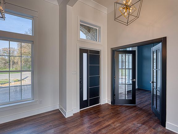 3rd image of 6244 Sable Ridge Dr