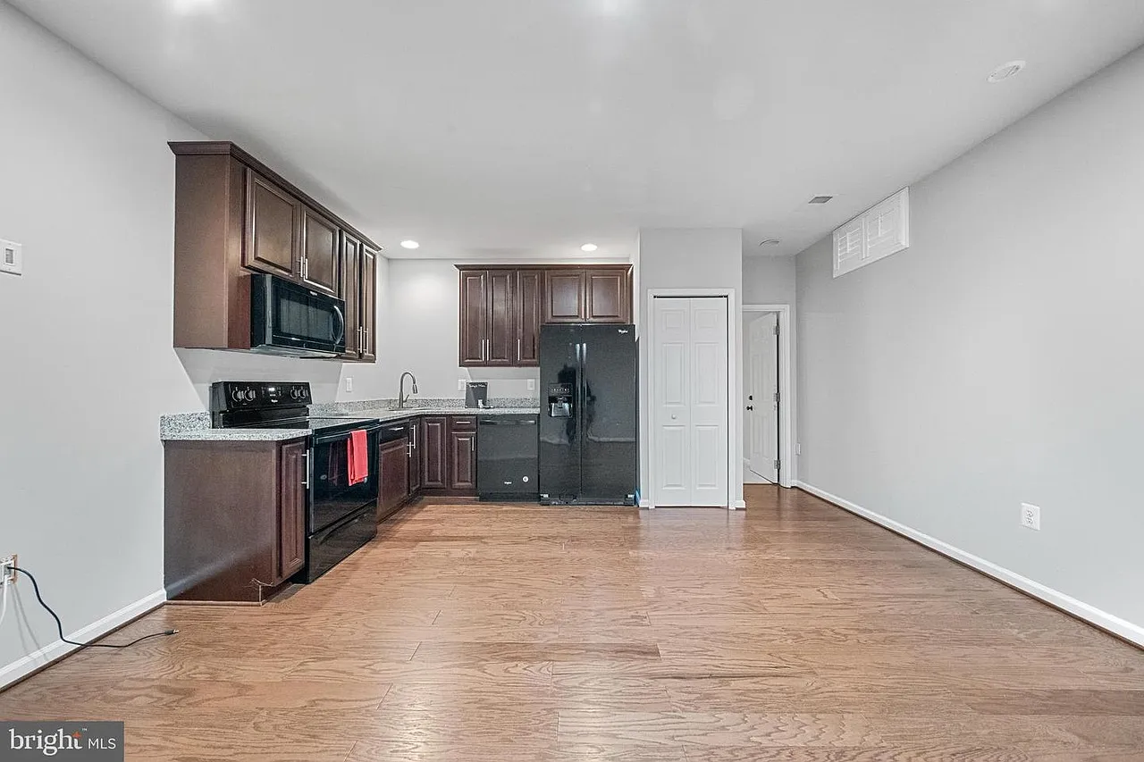 14921 Southern Crossing St photo 1