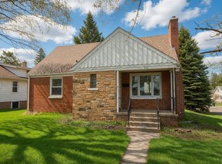 1802 Carver Ave, Duluth, MN 55803