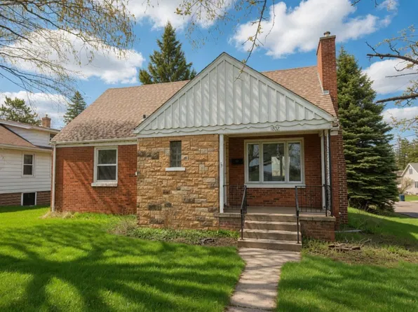 1802 Carver Ave, Duluth, MN 55803