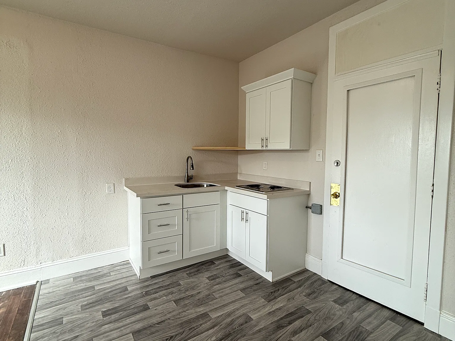 1 bed, $850 — Photo 3