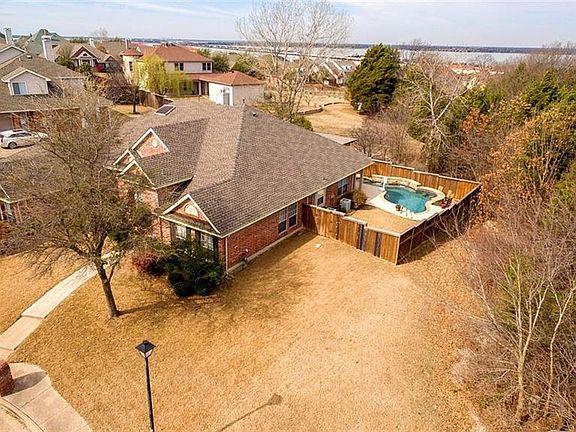 2nd image of 1534 Parkside Cir