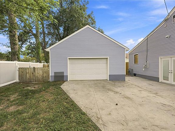 4th image of 3513 Waycross Rd