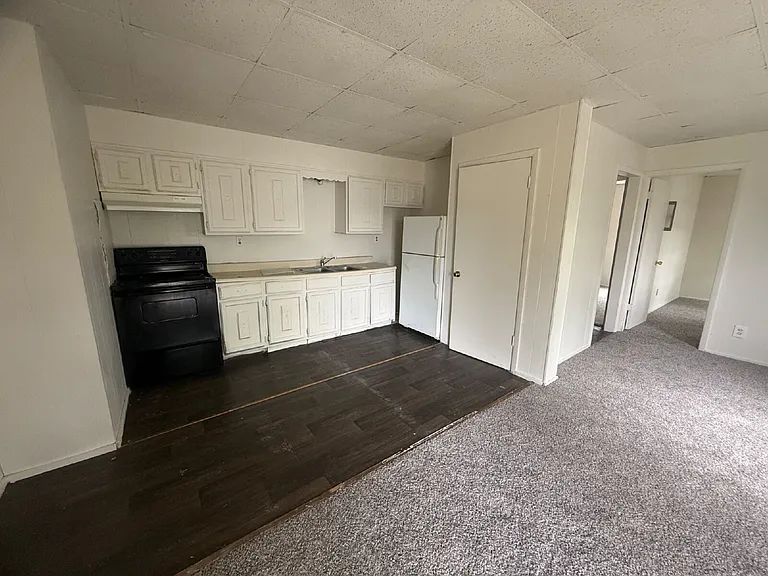 813 N University St #3 — Photo 5