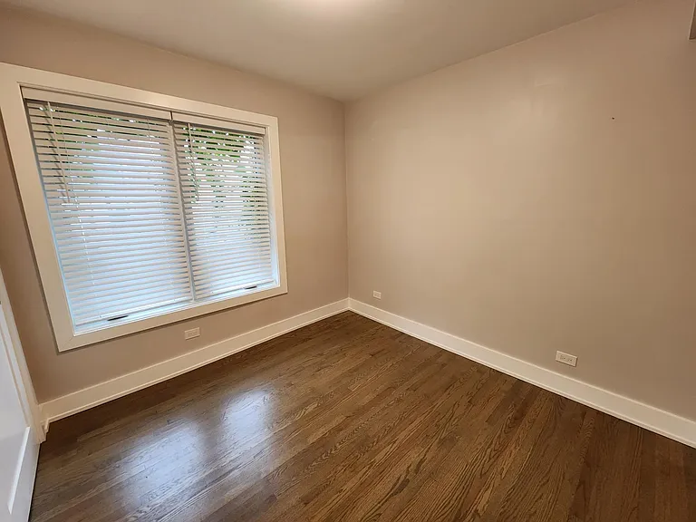 5537 N Spaulding Ave #2 — Photo 17