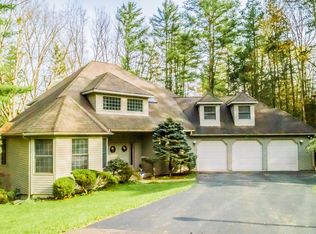 37 Hemlock Ln, Painted Post, NY 14870