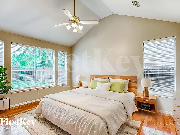 12831 Pheasant Lake Ct — Photo 10