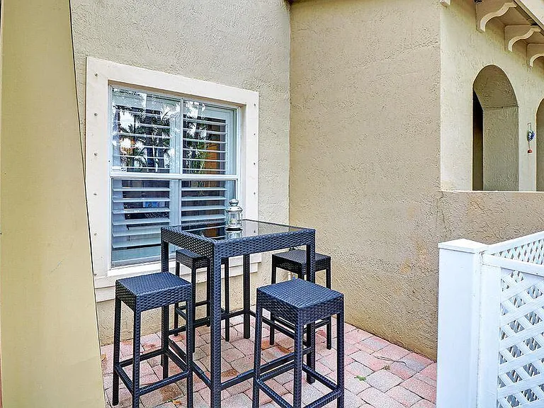 400 Lake Monterey Cir — Photo 22