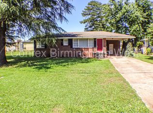 2704 Clyburne St, Bessemer, AL 35023