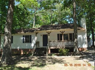 8909 Playground Cir, North Chesterfield, VA 23237