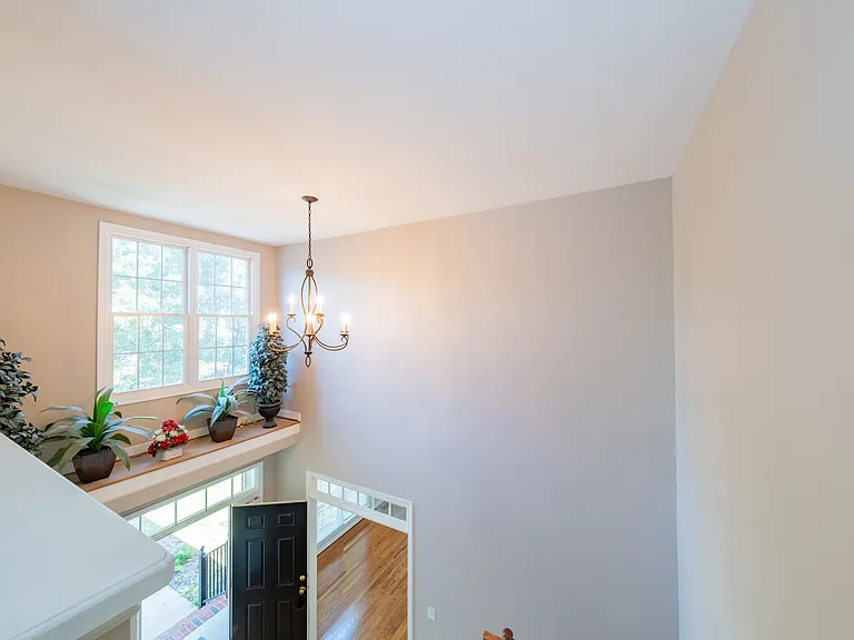 9721 Pemberton Crossing Dr — Photo 37