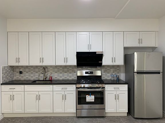2nd image of 175 Saint Nicholas Ave Floor 2