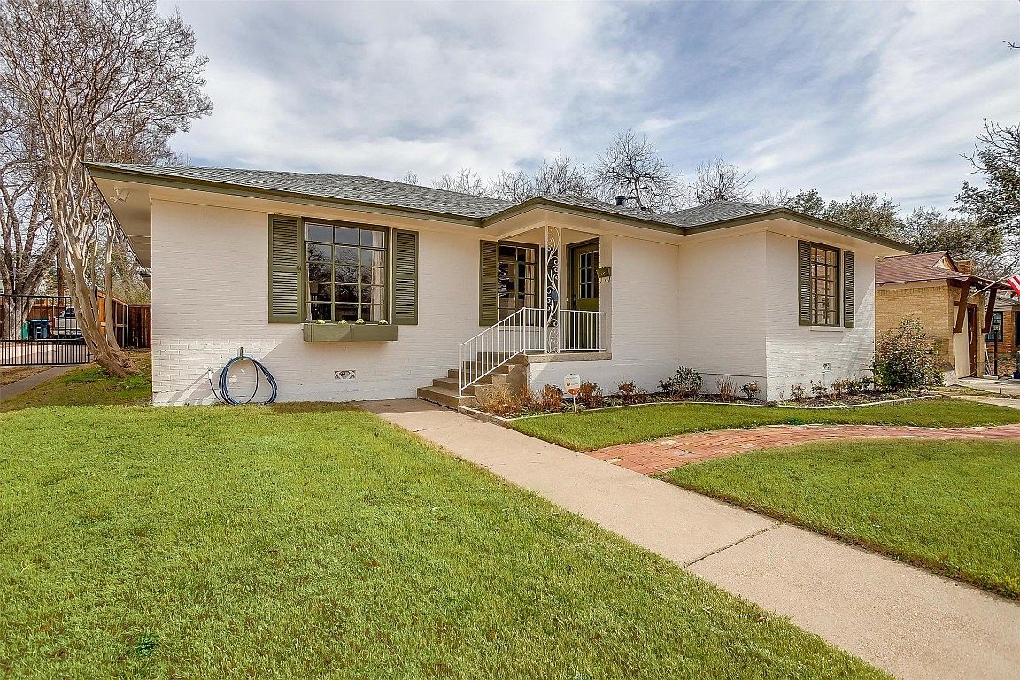 2705 Ryan Place Dr, Fort Worth, TX 76110 Zillow