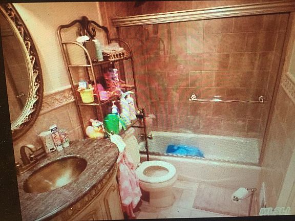 5th image of 16112 87th St