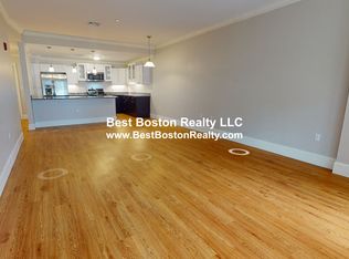 286 Main St UNIT 103, Woburn, MA 01801