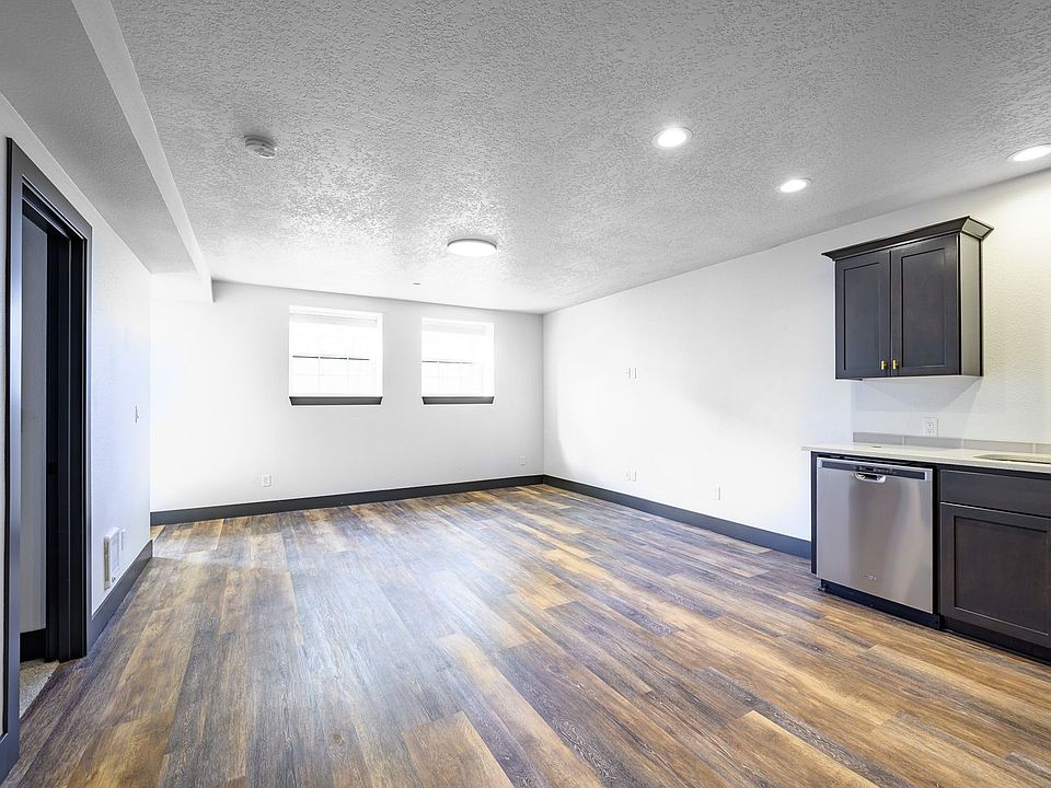 Harding School Wynooski 601 S Wynooski St Newberg OR Zillow