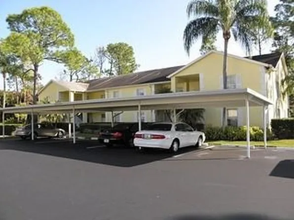 2566 Kings Lake Blvd, Naples, FL 34112