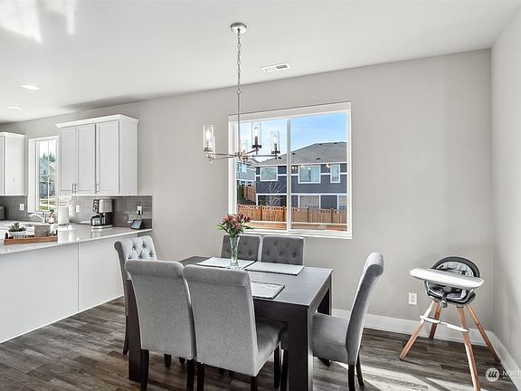 5th image of 18804 129th Street E