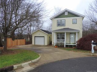 17 Rosemont Ct, Asheville, NC 28803