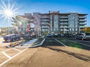 34 Norman St #409, Brantford, ON N3R 2Y1