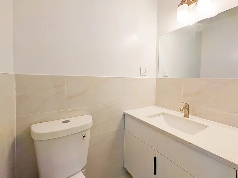 Newly updated half bathroom