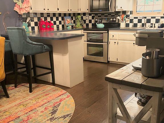 4th image of 526 Alto Cir