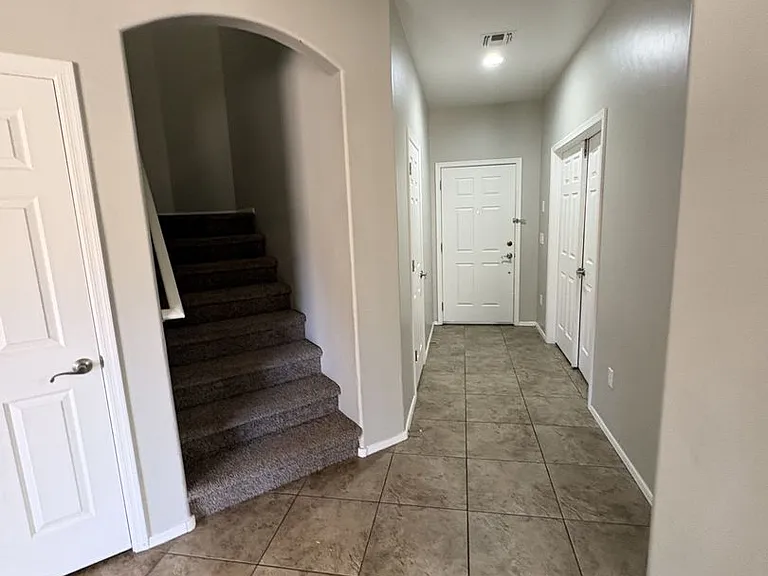 475 W Corte Calzaita — Photo 24