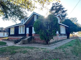 28 Johnson Ave, Manchester, GA 31816