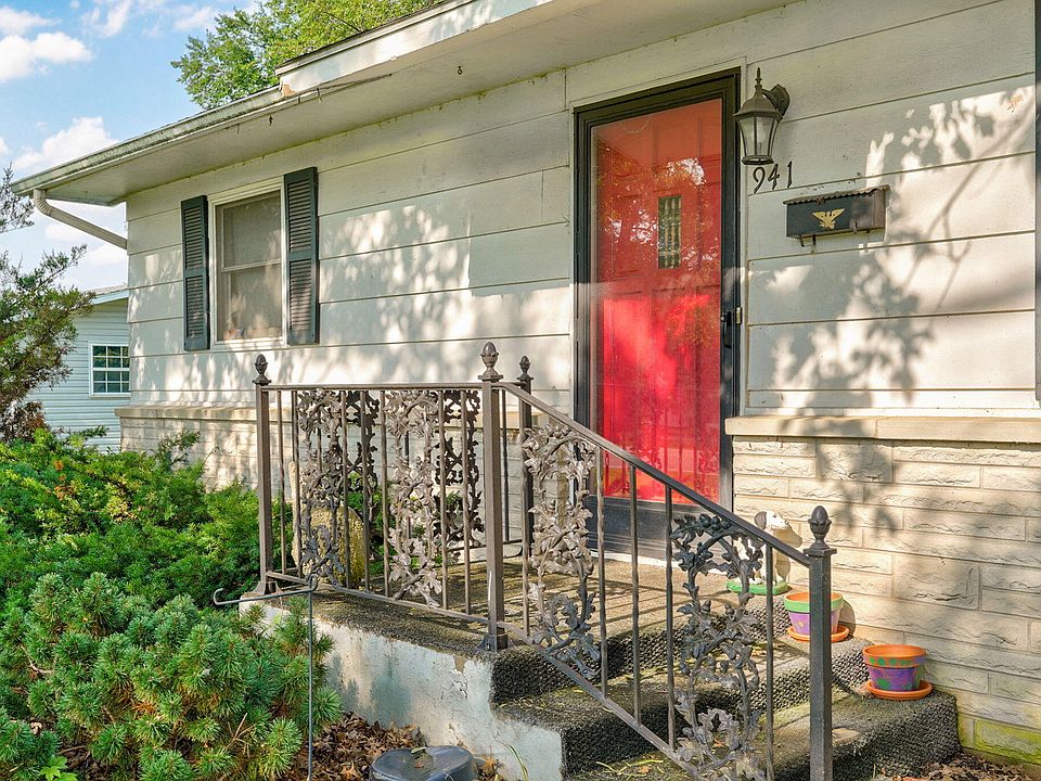 1st image of 941 S Spring Park Boulevard