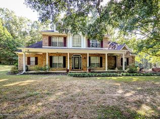 5865 W Oak Grove Rd, Hernando, MS 38632