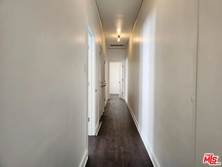 425 N Ogden Dr #427-1/2 — Photo 4