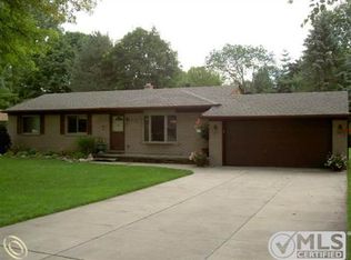 28643 Terrence St, Livonia, MI