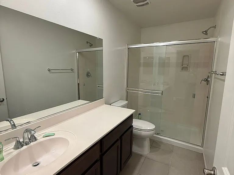 1127 E Descent St — Photo 13